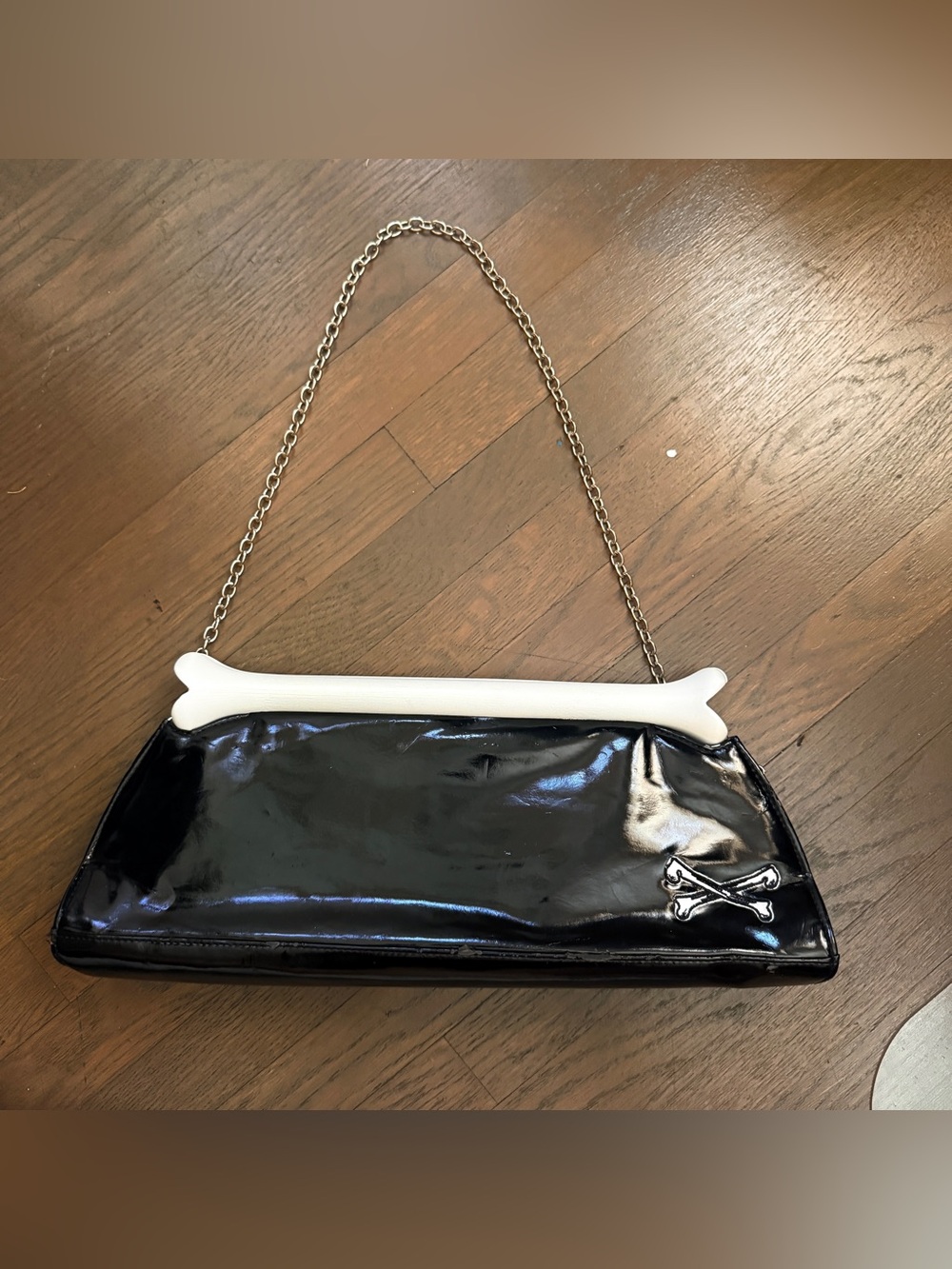 Rare Too Fast retro tiki bone purse